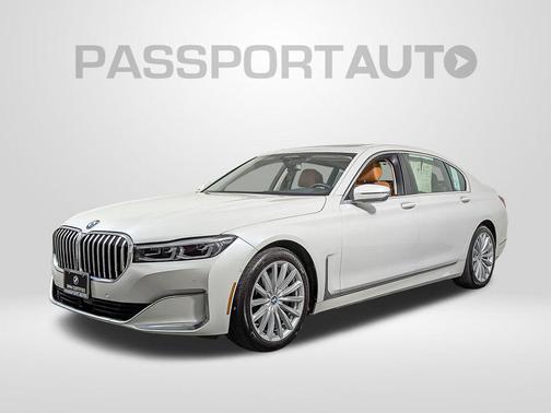 2022 BMW 740 i xDrive