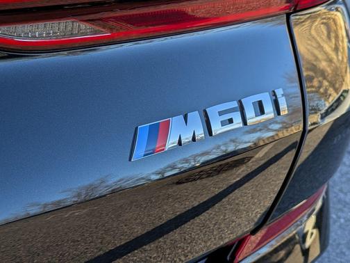 2026 BMW X6 M60i