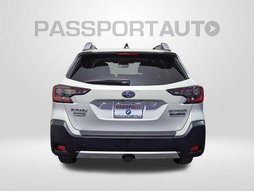 2024 Subaru Outback Touring XT