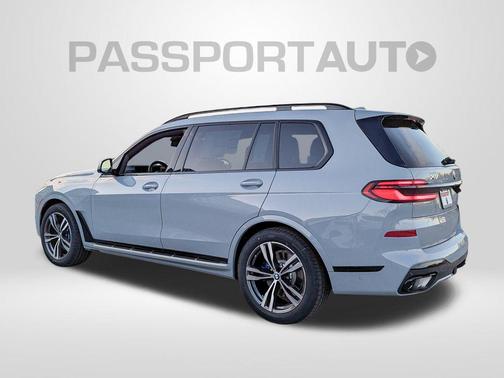2026 BMW X7 xDrive40i