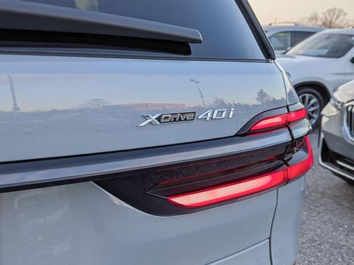 2026 BMW X7 xDrive40i
