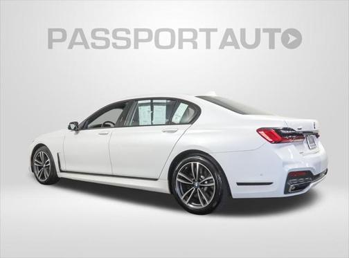 2022 BMW 750 i xDrive