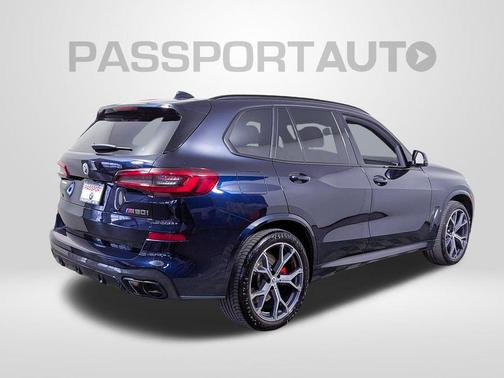 2023 BMW X5 M50i