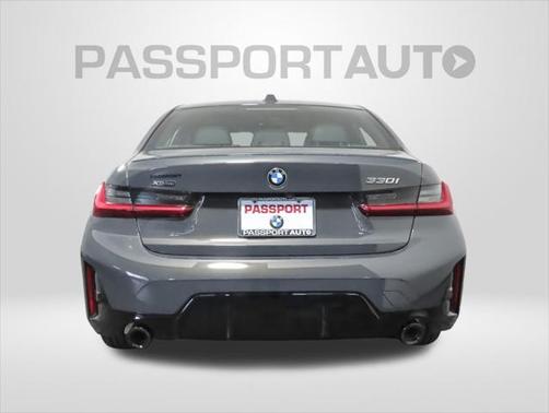 2025 BMW 330 i xDrive