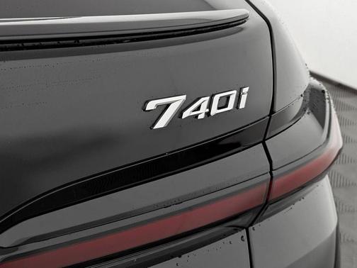 2026 BMW 740 xDrive