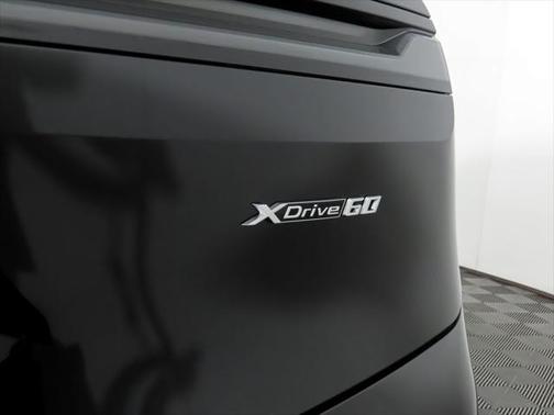 2026 BMW iX xDrive60