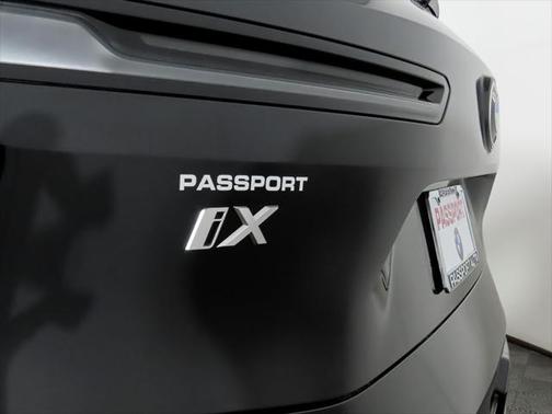 2026 BMW iX xDrive60
