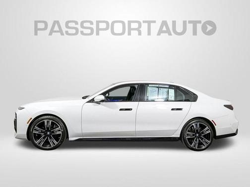 2023 BMW 760 i xDrive