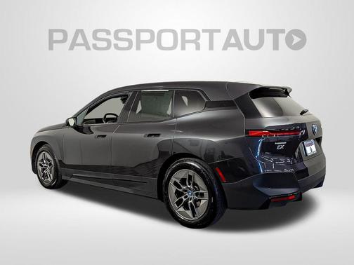 2022 BMW iX xDrive50