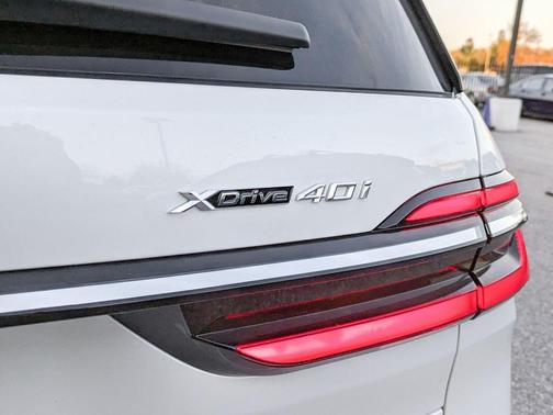 2026 BMW X7 xDrive40i