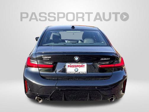 2026 BMW 330 i xDrive