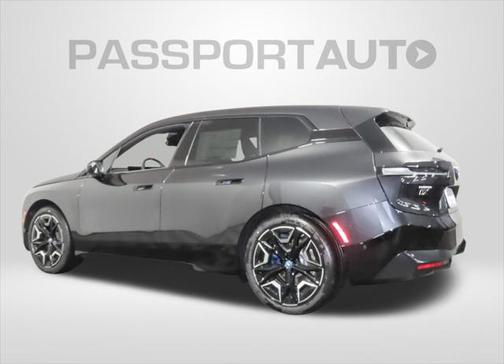 2025 BMW iX M60