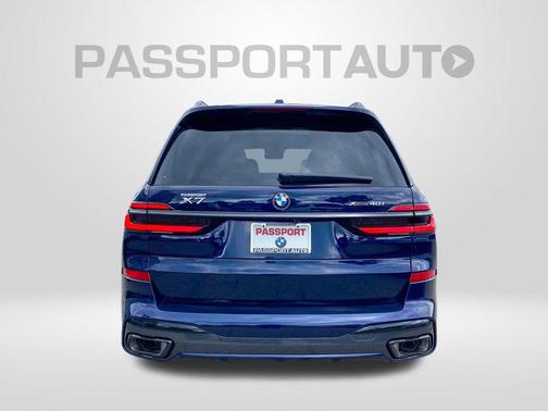 Tanzanite Blue II Metallic 2027 BMW X7 xDrive40i