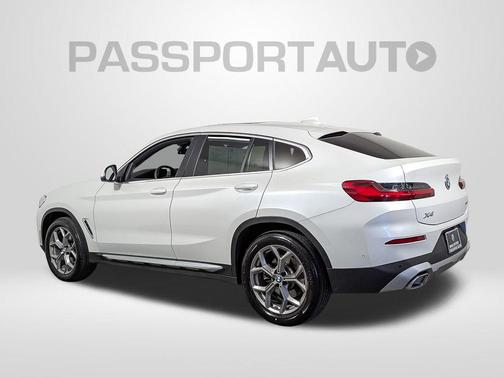 2023 BMW X4 xDrive30i
