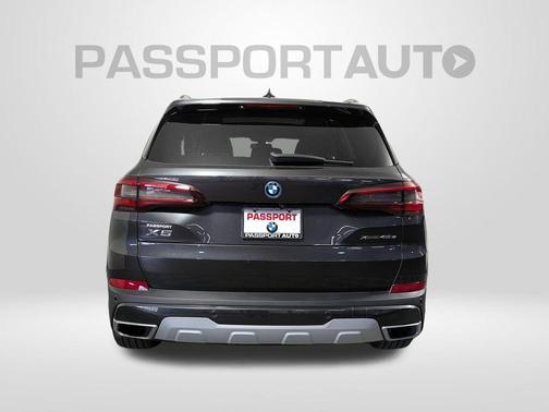 Dark Graphite Metallic 2022 BMW X5 PHEV xDrive45e