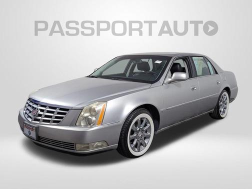 2008 Cadillac DTS Base
