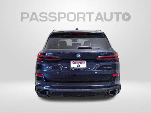 Carbon Black Metallic 2026 BMW X5 xDrive40i