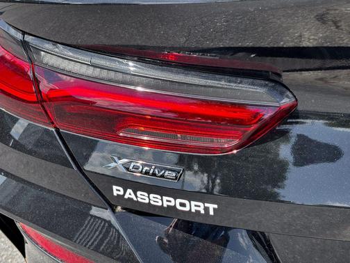 Black Sapphire Metallic 2026 BMW 840 i xDrive
