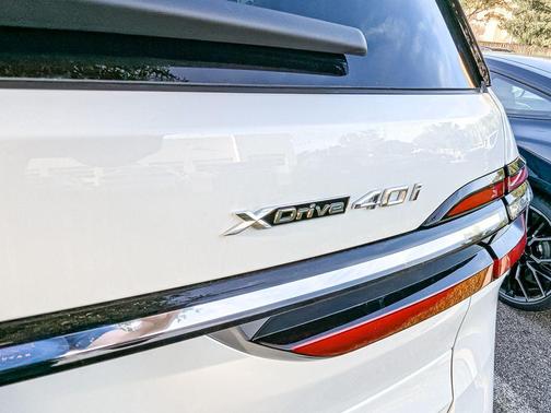 2026 BMW X7 xDrive40i