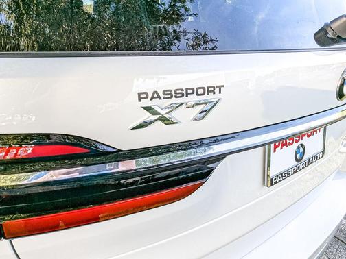 2026 BMW X7 xDrive40i