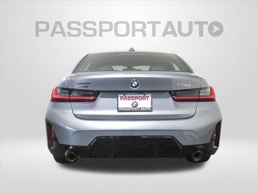 2025 BMW 330 i xDrive