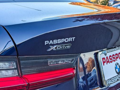 2026 BMW 330 i xDrive