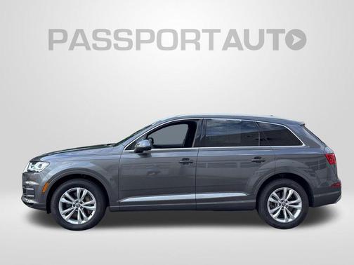 Samurai Gray Metallic 2019 Audi Q7 55 Premium