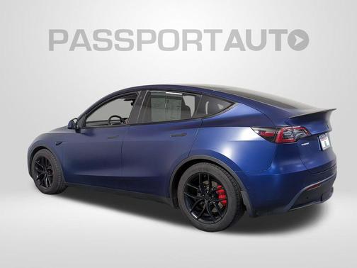 Solid Black 2022 Tesla Model Y Performance Dual Motor All-Wheel Drive