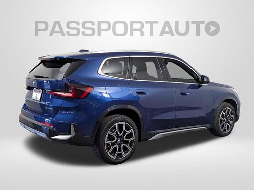 Phytonic Blue Metallic 2025 BMW X1 xDrive28i