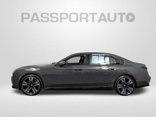 2025 BMW i7 xDrive60
