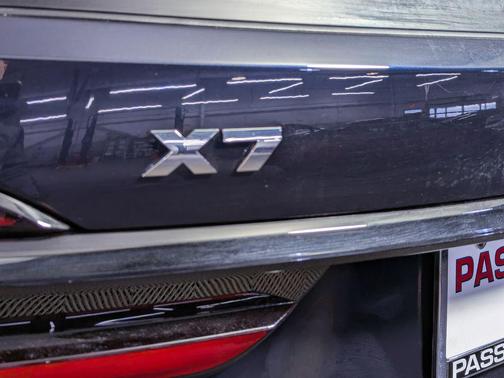 2026 BMW X7 M60i