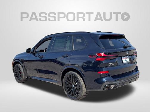 Carbon Black Metallic 2026 BMW X5 xDrive40i