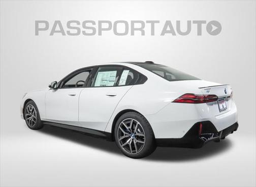 2025 BMW i5 xDrive40