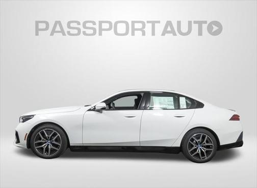 2025 BMW i5 xDrive40