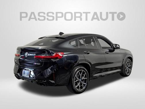 2023 BMW X4 M40i