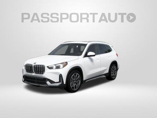 Mineral White Metallic 2026 BMW X1 xDrive28i