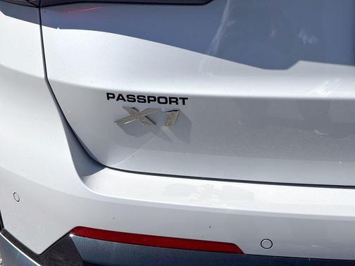 Mineral White Metallic 2026 BMW X1 xDrive28i