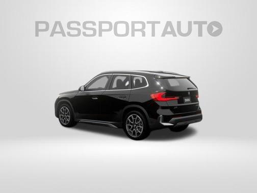 Black Sapphire Metallic 2026 BMW X1 xDrive28i