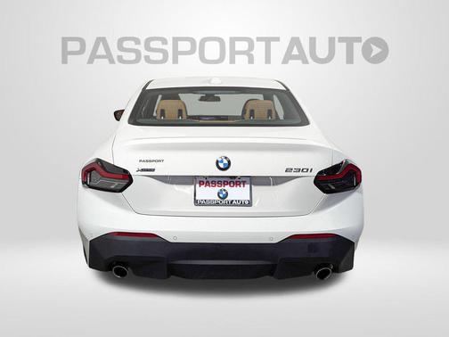 2023 BMW 230 i xDrive