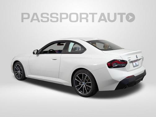 2023 BMW 230 i xDrive