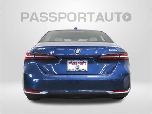 2025 BMW 530 i xDrive
