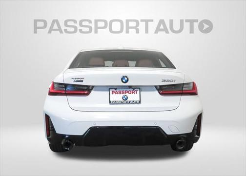 2025 BMW 330 i xDrive