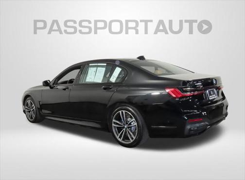 2022 BMW 740 i xDrive