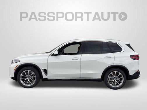 Alpine White 2026 BMW X5 xDrive40i