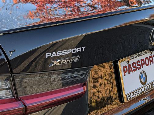 2026 BMW 330 i xDrive