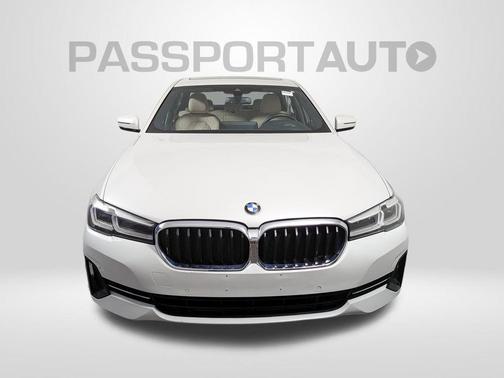 Mineral White Metallic 2021 BMW 530 xDrive