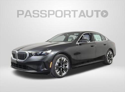 2025 BMW 530 i xDrive