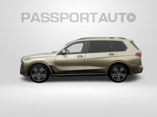 Manhattan Green Metallic 2027 BMW X7 xDrive40i