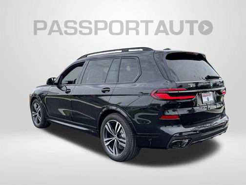 2026 BMW X7 M60i