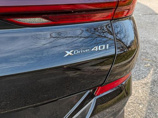 2026 BMW X6 xDrive40i